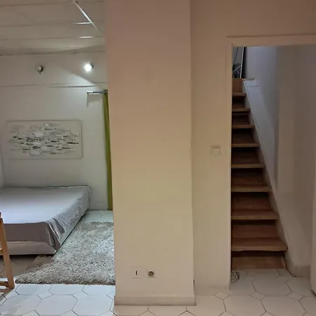Studio Mezzanine Portbastia 아파트 바스티아